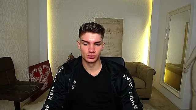 MaxKaiden online show from October 2025 04:49:02 AM