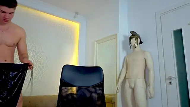 MaxKaiden online show from May 2026 05:34:02 AM