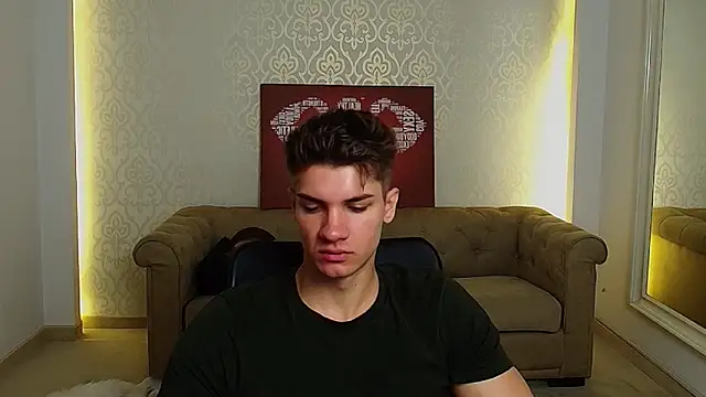 MaxKaiden online show from September 2025 04:45:01 AM