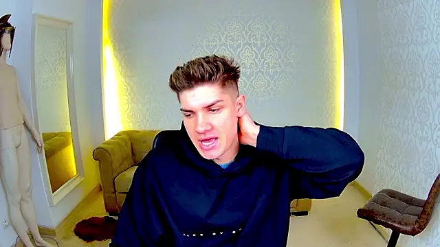 MaxKaiden online show from February 2026 05:16:02 AM