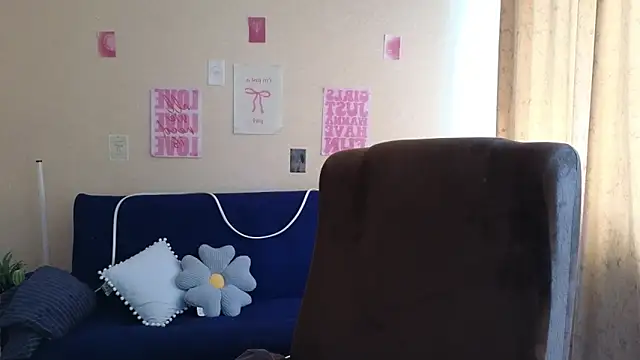 Snapshot of Sandra_Snowflake chatting on May 2026 12:09:02 PM Sandra Snowflake online show from May 2026 12:09:02 PM