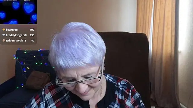 Sandra Snowflake online show from February 2026 12:13:02 PM