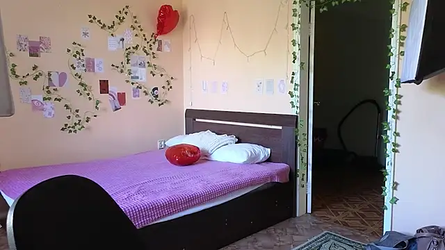 Snapshot of Sandra_Snowflake chatting on June 2026 11:55:02 AM Sandra Snowflake online show from June 2026 11:55:02 AM