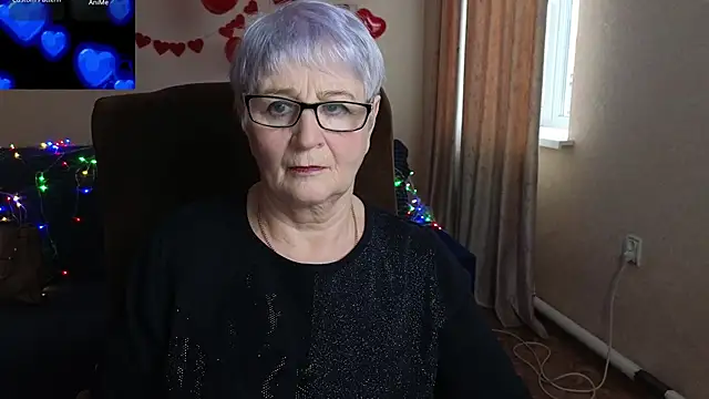 Sandra Snowflake online show from February 2026 11:43:02 AM