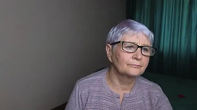 Sandra Snowflake online show from September 2025 11:35:02 AM