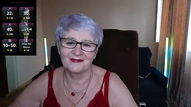 Sandra Snowflake online show from April 2026 12:01:01 PM