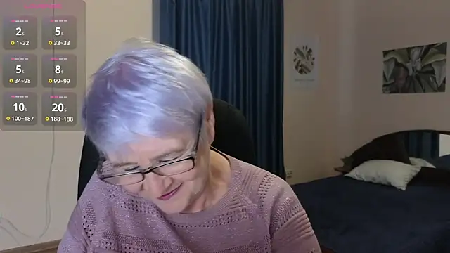 Sandra Snowflake online show from October 2025 11:45:02 AM