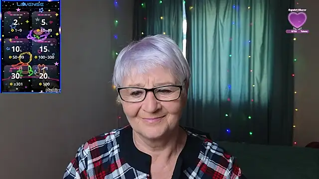 Sandra Snowflake online show from October 2025 12:06:02 PM