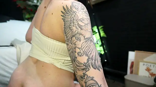 IngAdn online show from November 2025 05:39:01 PM