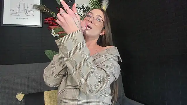 IngAdn online show from March 2025 01:53:02 PM