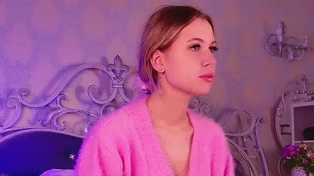 BECKI VRES online show from November 2025 10:02:01 PM