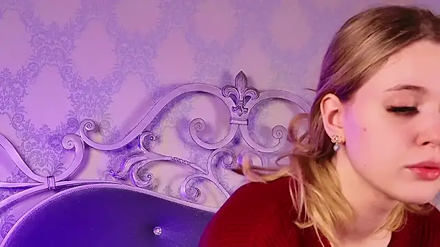 BECKI VRES online show from October 2025 09:15:01 PM