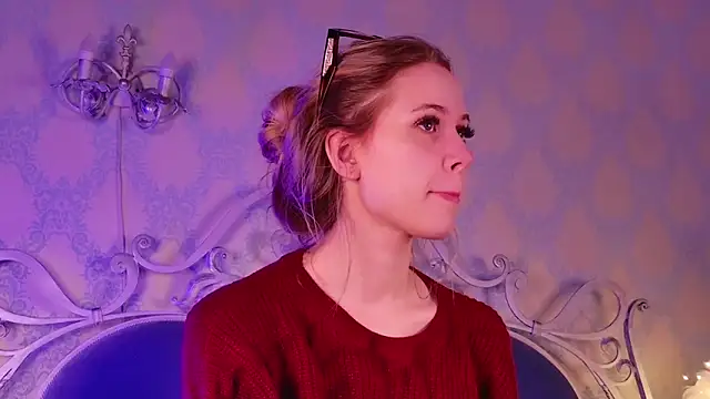 BECKI VRES online show from November 2025 09:26:02 PM