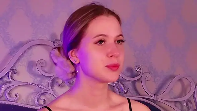 BECKI VRES online show from October 2025 08:39:02 PM