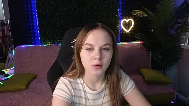 Dyna bae online show from October 2025 08:00:01 AM
