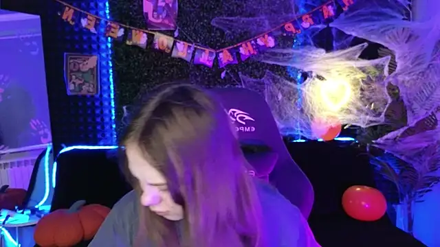 Snapshot of Dyna_bae chatting on October 2025 01:59:01 AM Dyna bae online show from October 2025 01:59:01 AM