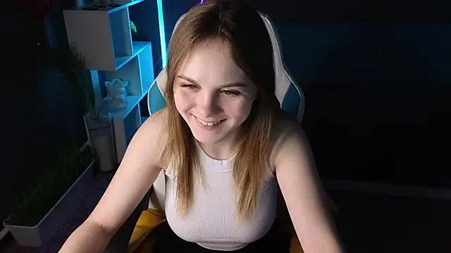 Dyna bae online show from March 2025 11:19:01 AM