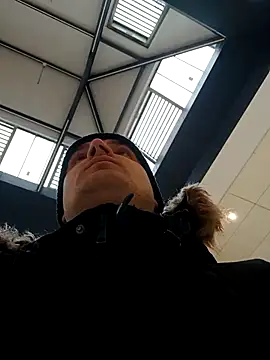 Snapshot of Eusuntnoulgigolo chatting on February 2026 11:30:02 AM Eusuntnoulgigolo online show from February 2026 11:30:02 AM