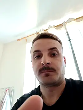 Snapshot of Eusuntnoulgigolo chatting on October 2025 09:54:02 AM Eusuntnoulgigolo online show from October 2025 09:54:02 AM