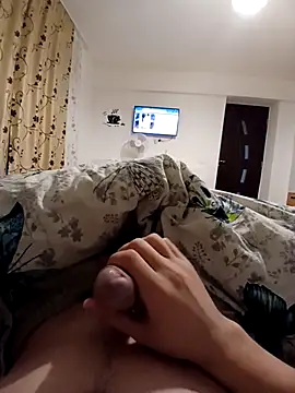 Snapshot of Eusuntnoulgigolo chatting on December 2025 07:36:05 PM Eusuntnoulgigolo online show from December 2025 07:36:05 PM