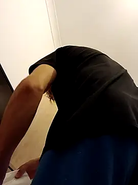 Eusuntnoulgigolo online show from March 2026 06:57:01 PM