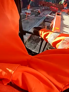 Snapshot of Eusuntnoulgigolo chatting on November 2025 10:47:02 AM Eusuntnoulgigolo online show from November 2025 10:47:02 AM