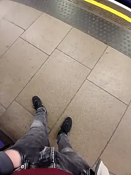 Snapshot of Eusuntnoulgigolo chatting on January 2026 05:14:02 AM Eusuntnoulgigolo online show from January 2026 05:14:02 AM