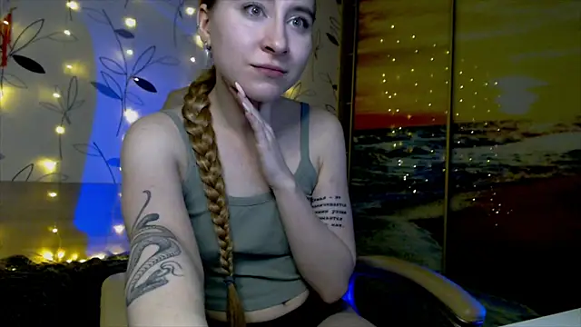 Snapshot of Ivy_dean chatting on February 2025 01:03:02 AM Ivy dean online show from February 2025 01:03:02 AM