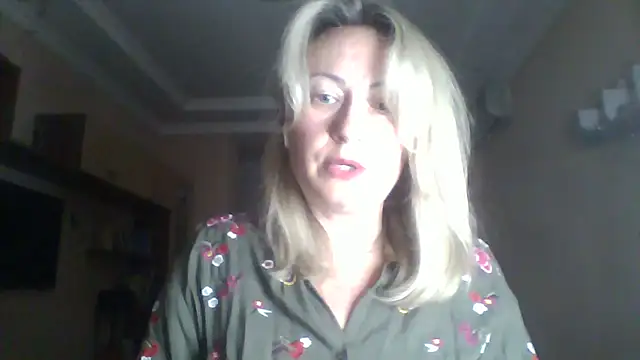 Mary888x online show from March 2025 05:52:02 PM