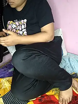 Snapshot of Sassy-soumu chatting on February 2025 06:57:02 PM Sassy-soumu online show from February 2025 06:57:02 PM