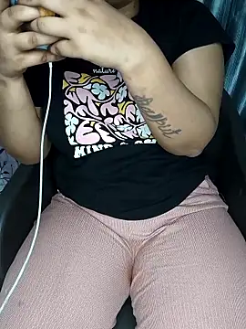 Snapshot of Sassy-soumu chatting on February 2025 05:42:02 PM Sassy-soumu online show from February 2025 05:42:02 PM