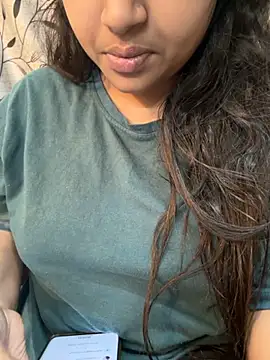 Sassy-soumu online show from November 2025 08:35:02 PM