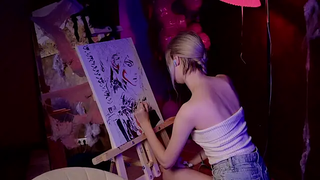 aishiro online show from October 2025 08:01:02 AM