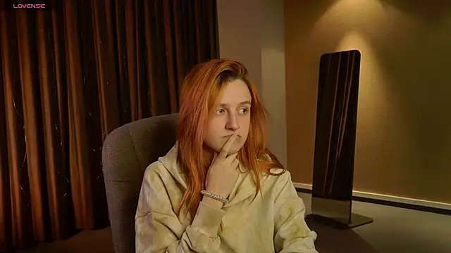 aishiro online show from February 2026 03:54:02 PM