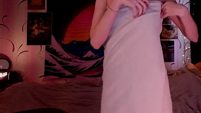 aishiro online show from February 2026 05:15:01 AM