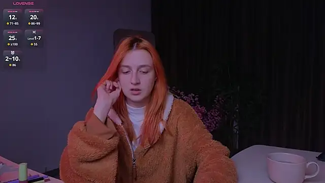 aishiro online show from December 2025 01:53:02 PM