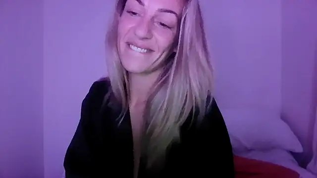 Edenfox- online show from November 2025 01:42:01 AM