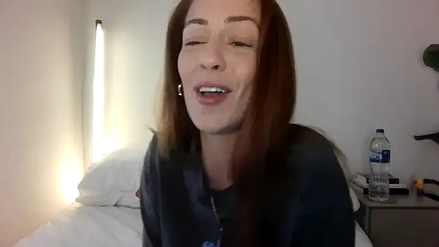 Edenfox- online show from March 2026 02:10:02 PM