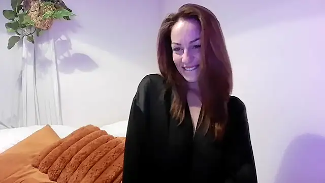 Edenfox- online show from November 2025 08:19:01 PM