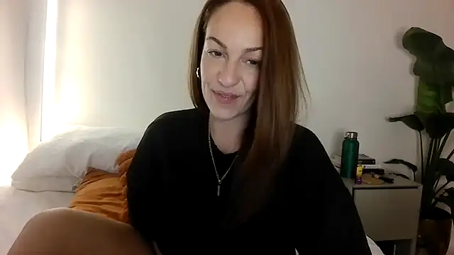 Edenfox- online show from March 2026 04:43:01 PM