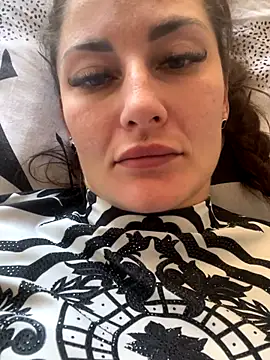 Veronicavirus online show from November 2025 08:19:02 AM