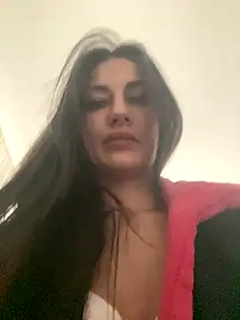 Veronicavirus online show from December 2025 09:25:02 AM