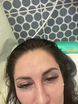 Veronicavirus online show from February 2025 04:32:01 PM