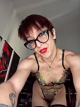 Snapshot of MirianaB chatting on November 2025 11:25:02 AM MirianaB online show from November 2025 11:25:02 AM