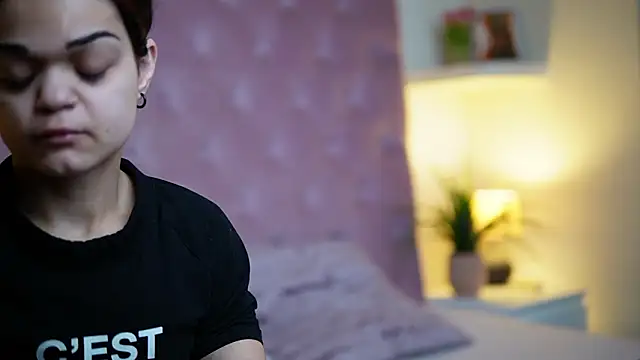 MaiaMini online show from March 2026 08:26:01 PM