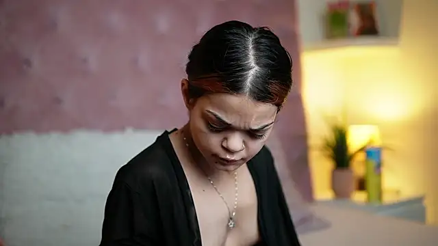 MaiaMini online show from February 2026 09:34:02 PM