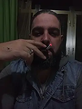 Snapshot of serpensy chatting on October 2025 08:31:01 PM serpensy online show from October 2025 08:31:01 PM