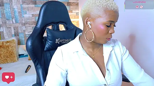 DashaSousaa online show from April 2026 01:18:02 AM