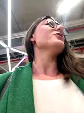 Snapshot of AvaFlowers6 chatting on November 2025 01:15:02 PM AvaFlowers6 online show from November 2025 01:15:02 PM