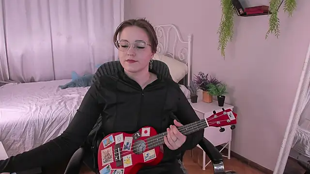 Snapshot of Rada_Woods chatting on March 2025 01:32:02 AM Rada Woods online show from March 2025 01:32:02 AM